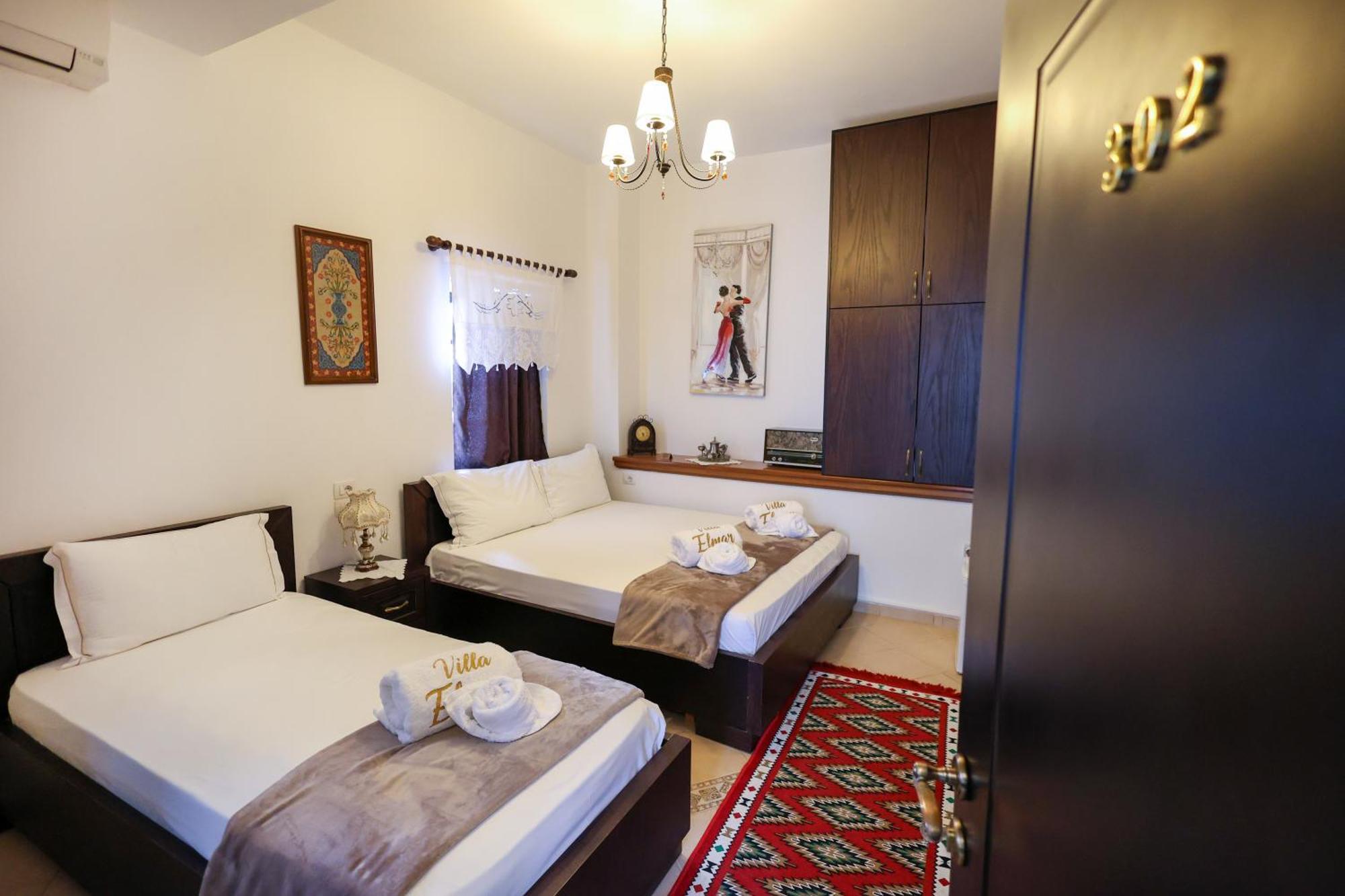 Villa Elmar Berat Exterior foto